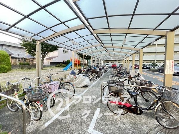 西宮グリーンマンション２号館　中古マンション