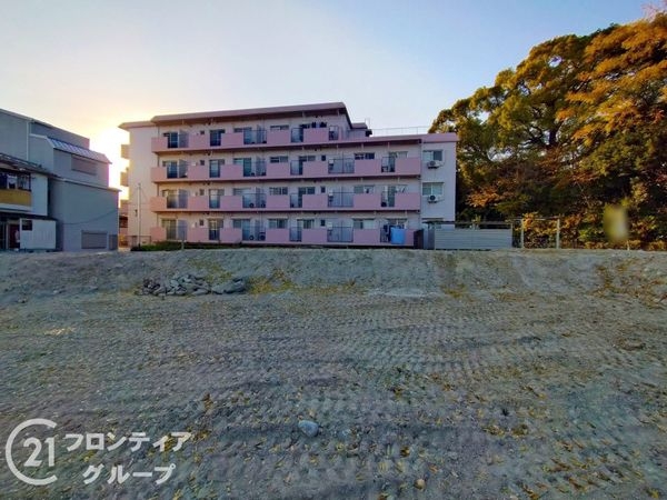尼崎市東園田町１丁目　新築一戸建て　3期　２号棟