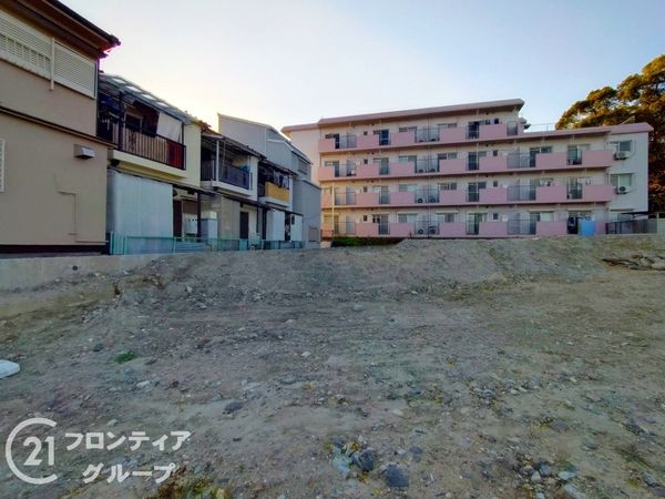 尼崎市東園田町１丁目　新築一戸建て　3期　４号棟