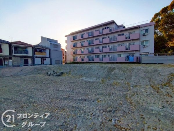 尼崎市東園田町１丁目　新築一戸建て　3期　４号棟