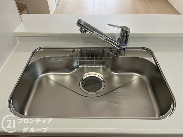 尼崎市常松１丁目　新築一戸建て　３期　４号棟