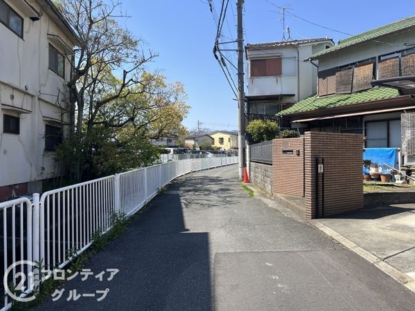 尼崎市常松１丁目　新築一戸建て　３期　３号棟