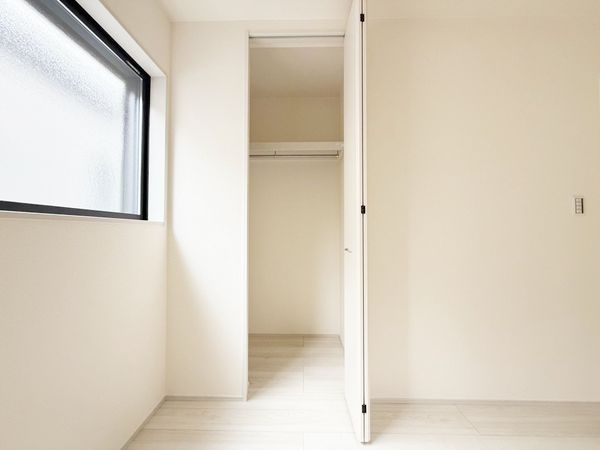 尼崎市常松１丁目　新築一戸建て　３期　２号棟