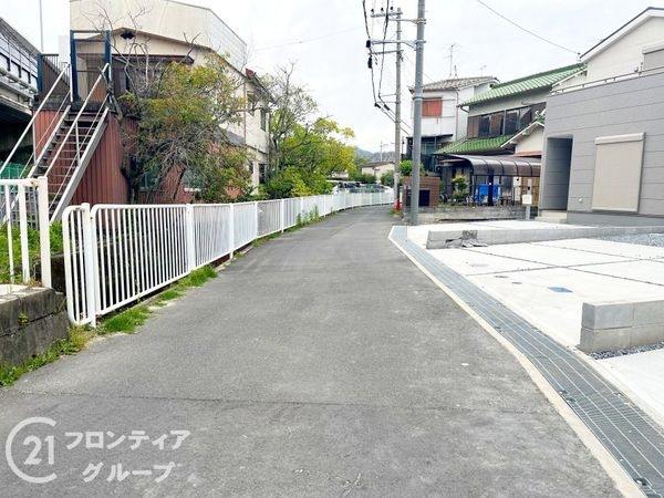 尼崎市常松１丁目　新築一戸建て　３期　２号棟