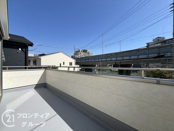 尼崎市常松１丁目　新築一戸建て　３期　１号棟