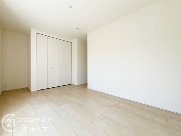 尼崎市常松１丁目　新築一戸建て　３期　１号棟
