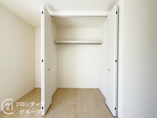 尼崎市常松１丁目　新築一戸建て　３期　１号棟