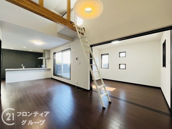 西宮市苦楽園四番町　中古一戸建て