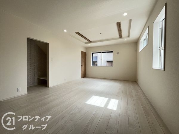 西宮市東鳴尾町２丁目　新築一戸建て　2期　全１区画