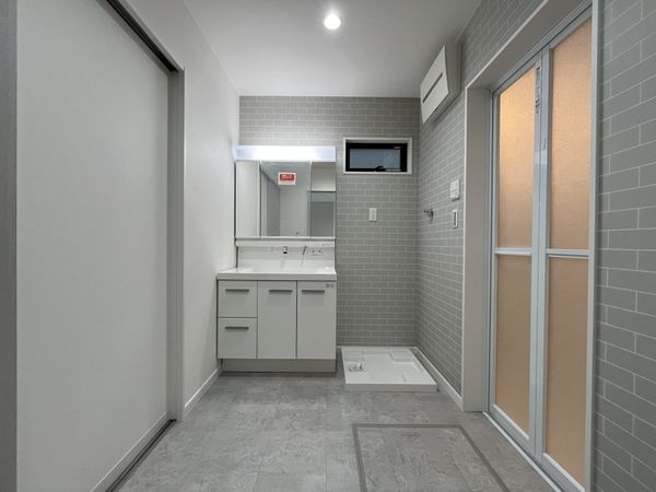 FrontierGardens　尼崎市大庄中通３丁目　新…