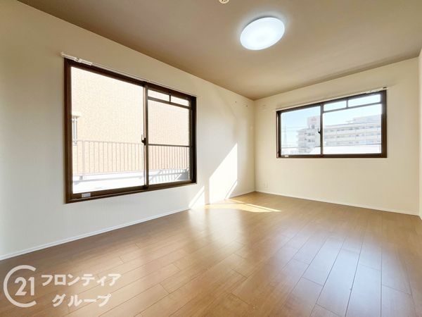 キングマンション姫島５　中古マンション