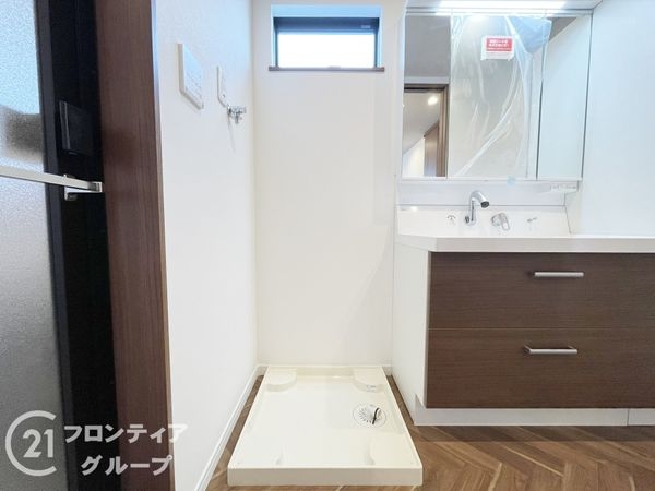 伊丹市南野２丁目　新築一戸建て