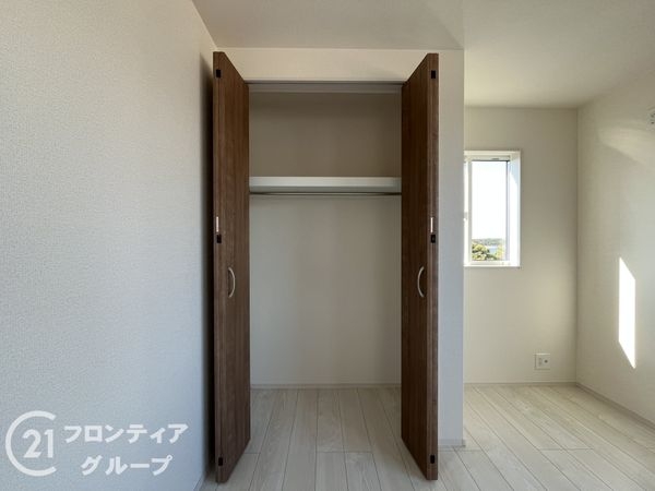 西宮市浜甲子園１丁目　新築一戸建て　全１区画
