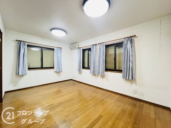 尼崎市菜切山町の中古一戸建て