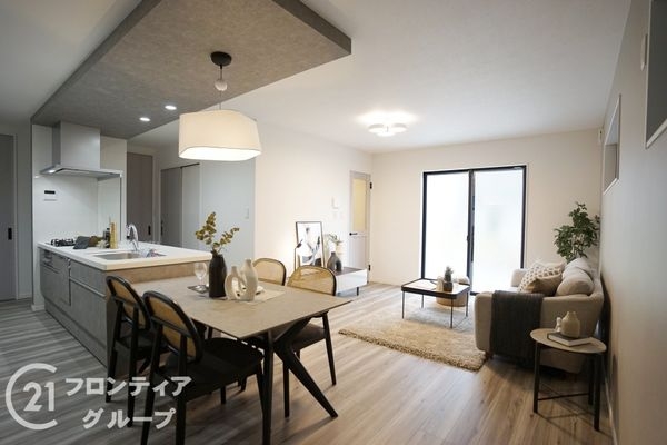FrontierGardens　尼崎市武庫之荘８丁目　新…