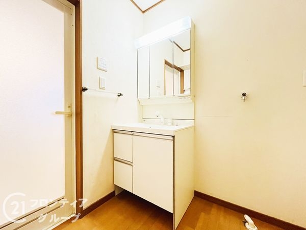 西宮市分銅町の中古一戸建て