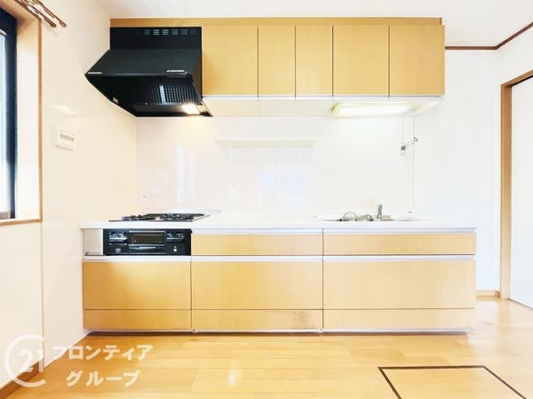 西宮市分銅町の中古一戸建て