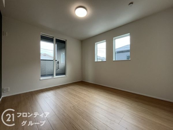 尼崎市塚口町５丁目　新築一戸建て　１期　１号棟