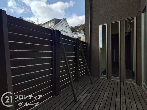 西宮市苦楽園四番町の中古一戸建て