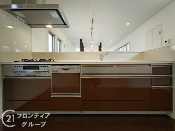 西宮市苦楽園四番町の中古一戸建て