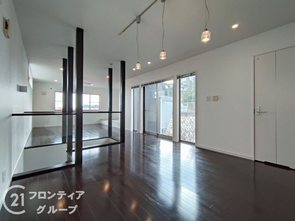 西宮市苦楽園四番町の中古一戸建て