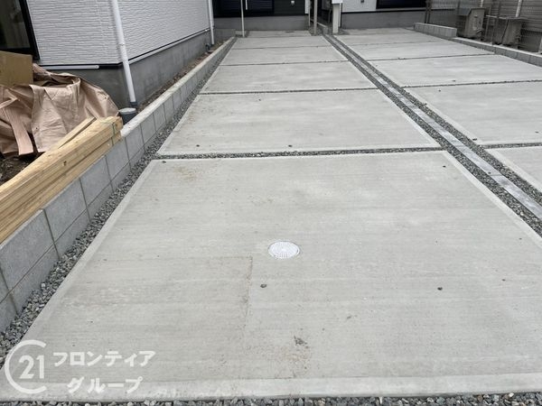 西宮市浜甲子園１丁目　新築一戸建て　１期　３号棟