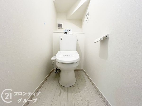西宮市浜甲子園１丁目　新築一戸建て　１期　３号棟