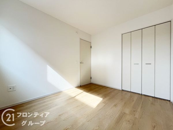 伊丹市荻野３丁目　新築一戸建て　２期　全１区画