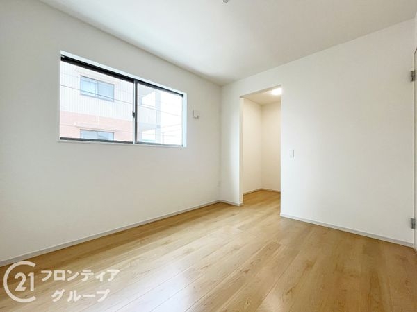 伊丹市荻野３丁目　新築一戸建て　２期　全１区画