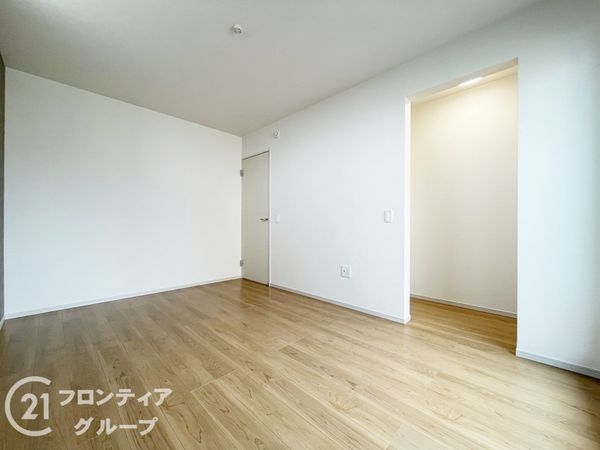 伊丹市荻野３丁目　新築一戸建て　２期　全１区画