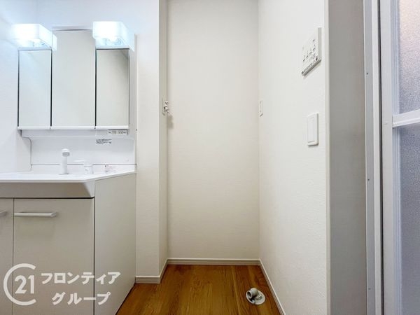伊丹市荻野３丁目　新築一戸建て　２期　全１区画