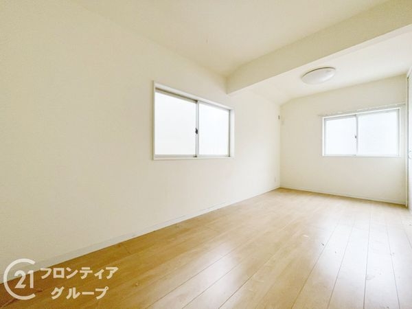 尼崎市瓦宮２丁目の中古一戸建て