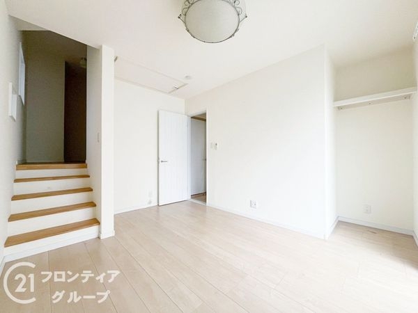 尼崎市瓦宮２丁目の中古一戸建て