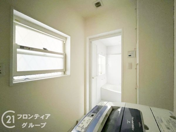 尼崎市瓦宮２丁目の中古一戸建て