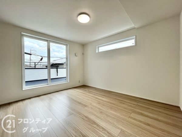 伊丹市寺本２丁目　新築一戸建て　第４期　５号地