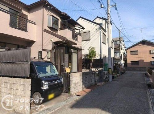 尼崎市武庫元町１丁目の中古一戸建て