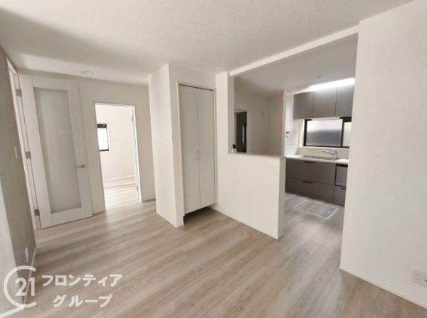 尼崎市武庫元町１丁目　中古一戸建て