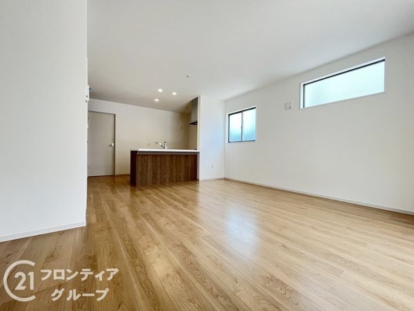 伊丹市南野北３丁目　新築一戸建て　１期　全１区画
