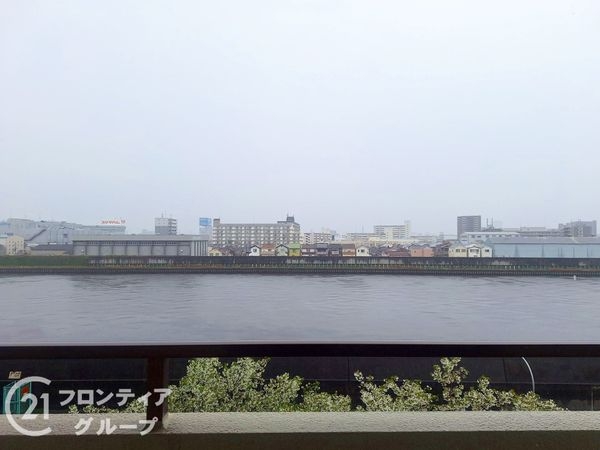 千舟リバーサイドヴィラＤ棟　中古マンション
