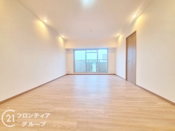 千舟リバーサイドヴィラＤ棟　中古マンション