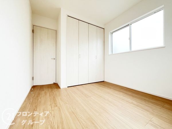 伊丹市堀池２丁目　新築一戸建て　第１3　全２区画　１号棟