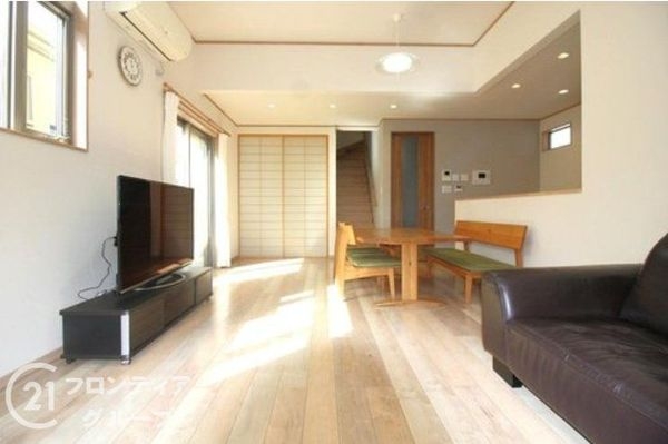 西宮市上ケ原山田町の中古一戸建て