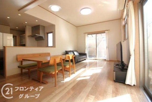西宮市上ケ原山田町　中古一戸建て