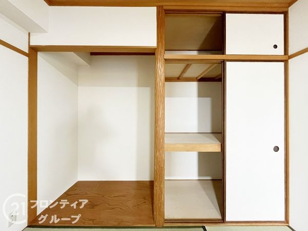 ロイヤルヴィラ苦楽園２号棟　中古マンション