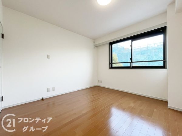 ロイヤルヴィラ苦楽園２号棟　中古マンション