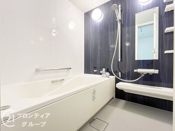 ロイヤルヴィラ苦楽園２号棟　中古マンション