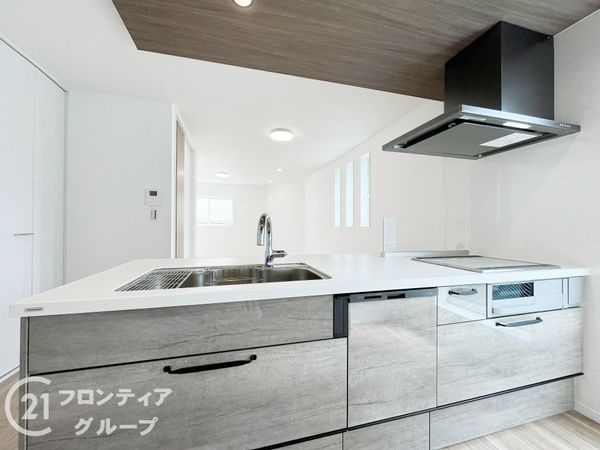 尼崎市西昆陽３丁目　新築一戸建て　全１区画