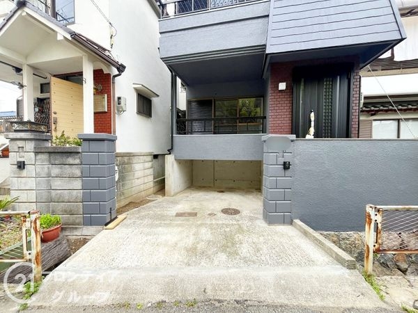 西宮市小松南町２丁目の中古一戸建て