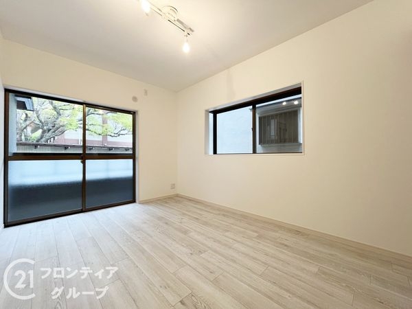 西宮市小松南町２丁目の中古一戸建て