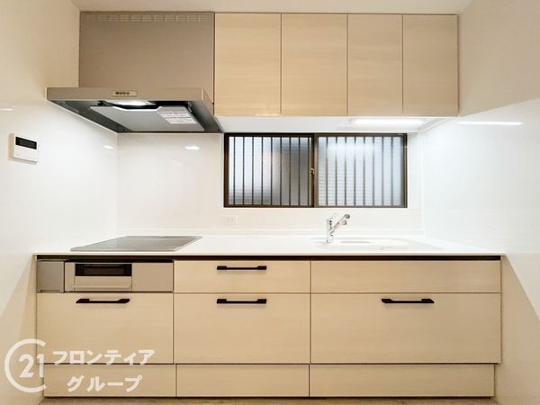 西宮市小松南町２丁目の中古一戸建て